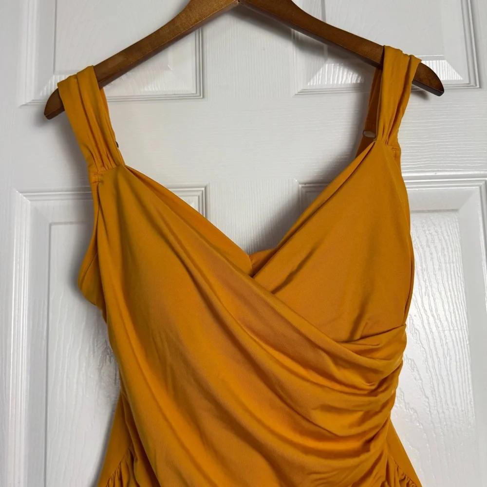 Jantzen Surplice One Piece Swimsuit in Marigold Yellow Size 14 - Picture 3 of 6